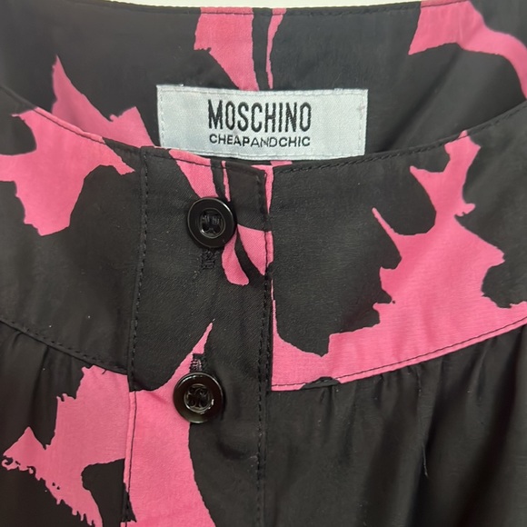 Stunning MOSCHINO dress perfect for summer weddings, showers, nights out - Picture 3 of 3